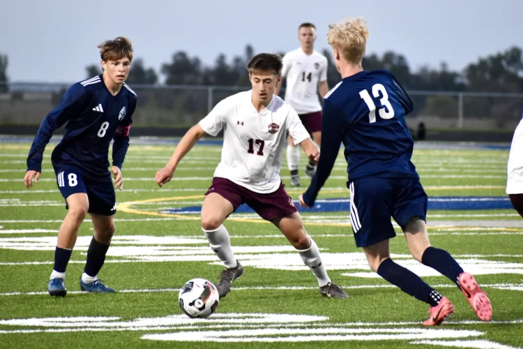 Magi still unbeaten in rematch versus Sentinels